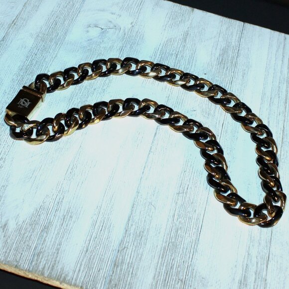Black and Gold Tone Sant Morta Necklace - Picture 3 of 9